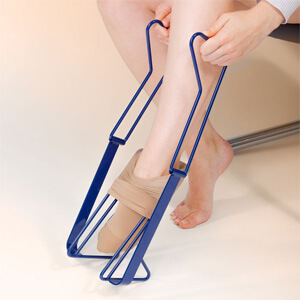 infilacalze in metallo per calze compressive